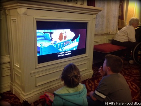 Children watching Lady and the Tramp